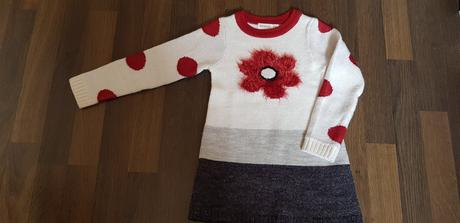 Upletove saty orchestra, 98