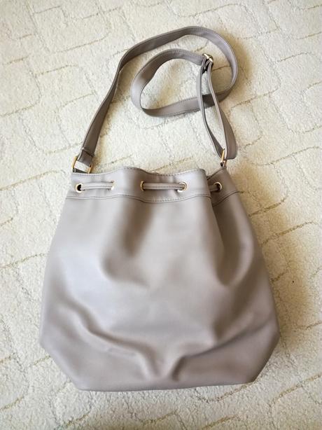 Béžová kabelka avon, avon