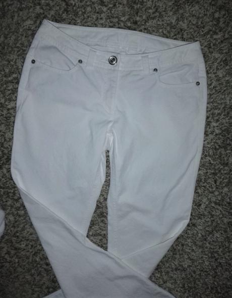 Bílé rovné džíny - vel.l, l