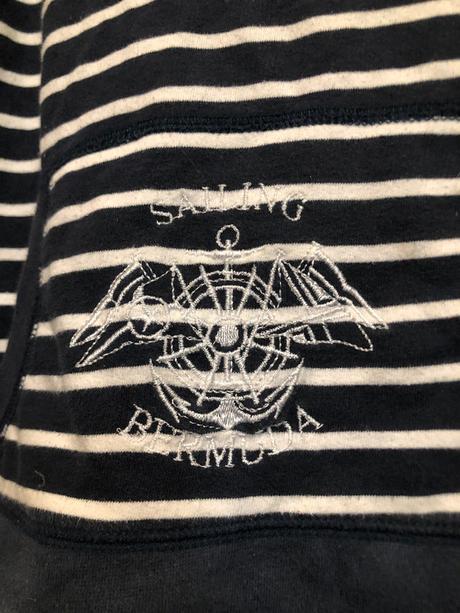 Bílomodrá mikina s kapucí, 134