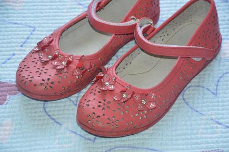 33 34 vzdušné balerínky s kamínky, 33