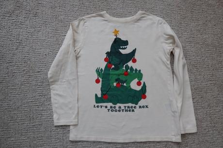 Vánoční tričko, 134