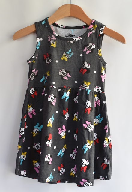 Šaty vel. 4 - 5 let, primark,110