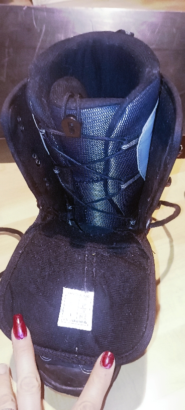 Snowboard vcetně vázání a bot.., 150-159 cm