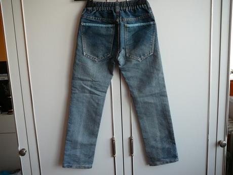 Chlapecké džíny monster, 122