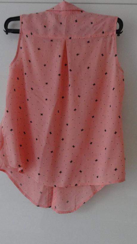 Košile bez rukávu, 146