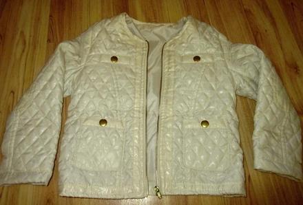 Prošívaná, lesklá bunda, 98
