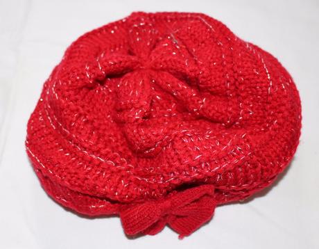 Bd9. akrylová čepice 6-12 měs., tu,80