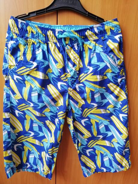 Kraťasy vel. 158, 158