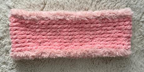 Lososový nákrčník s kožešinou, 