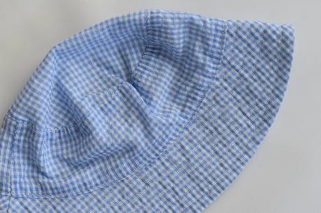 Klobouk vel. 6 - 12 m, nutmeg,74