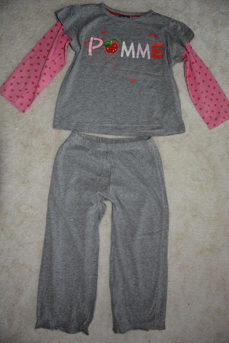 Pyžamo se sněhulákem a s jablíčkem, lupilu,104