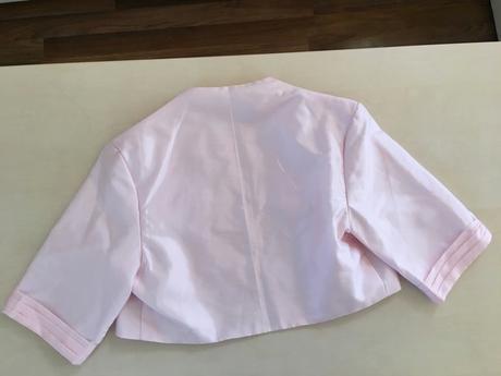 Nové vyšívané šaty s bolerkem, vel s/m - l,stace, s