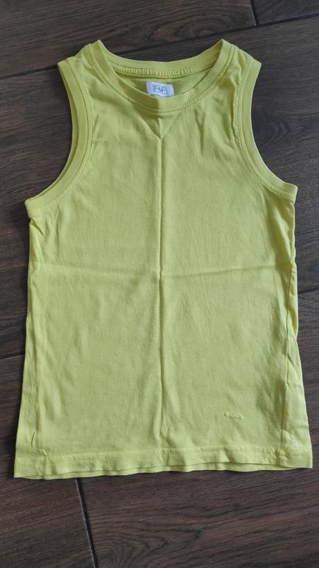 Tílko vel.116, f&f,116