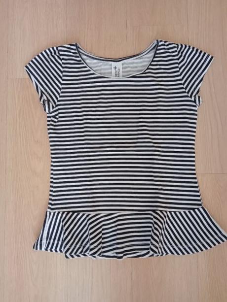Tričko s volánkem, c&a,146