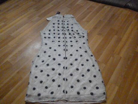 Šaty s korálky vel.m-l, m