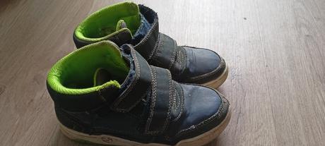 Boty na donošení, 31