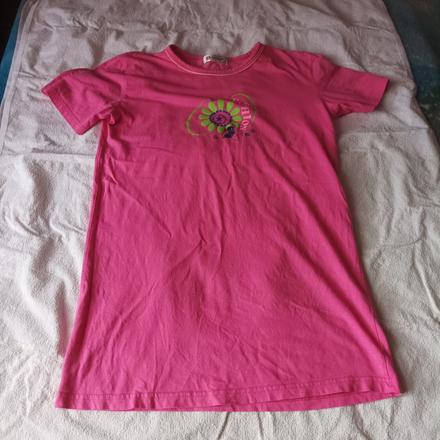 Růžová noční košilka, handy,152