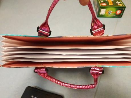 Kabelka pro nejmenší, 