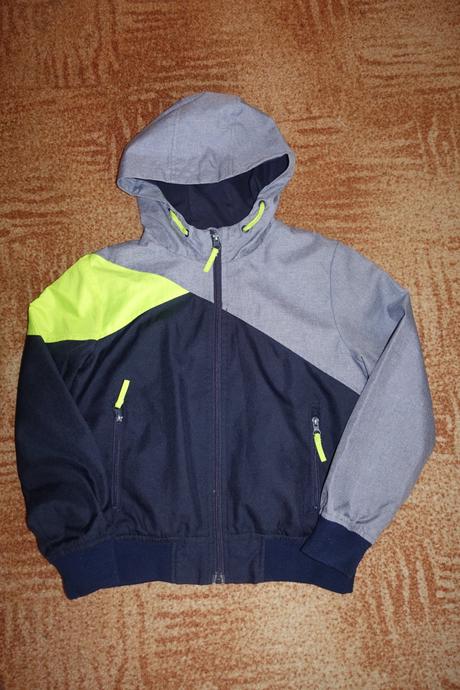 Chlapecká jarní bunda vel. 134-140, kik,134