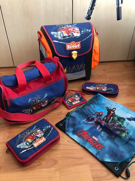 Školní aktovka scout 1-4 třída velká sada,