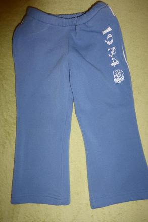 Teplejší tepláky, 104