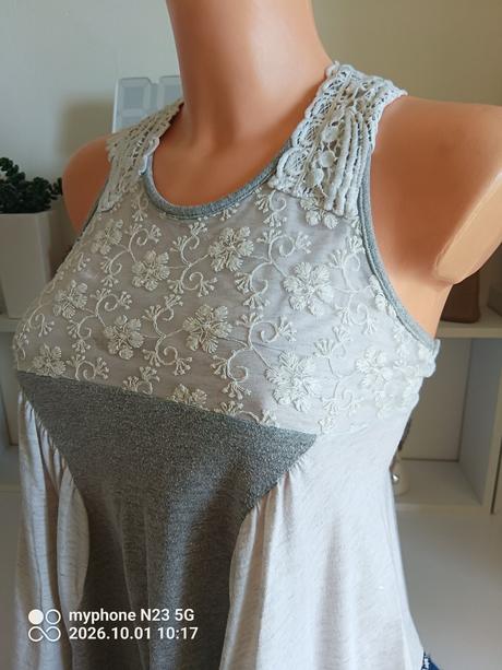 Šaty zn."desigual" vel."11-12let/150", desigual,146
