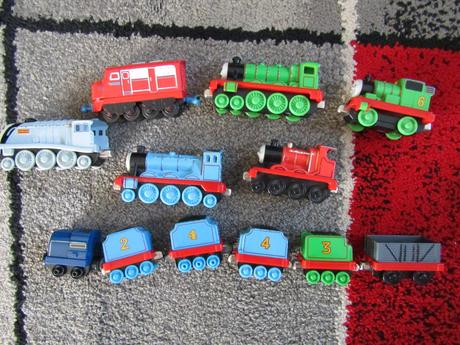 Kovové mašinky-thomas,henry,james,percy aj, 