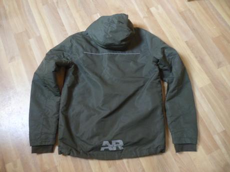 Přechodová bunda vel. 14-15, 176