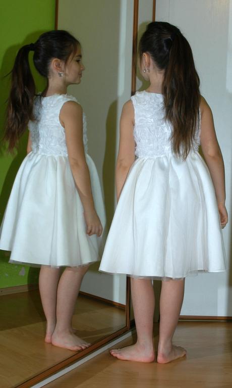 Slavnostní sváteční společenské zimní šaty, monsoon,128