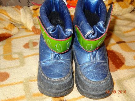 Modré zimní boty - kozačky vl. 27, vn.stélka 18 cm, bubble gummers,27