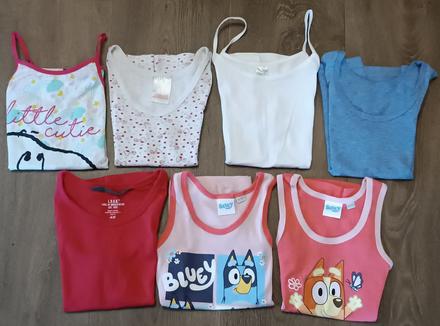 7x dívčí tílka,vel.92/104(2-4 r.), snoopy, bluey, primark,92