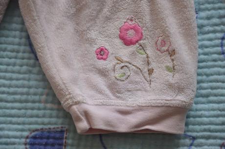 Froté kalhoty, tepláčky s výšivkou 68/74, h&m,68