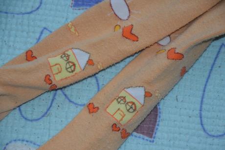 Oranžové bavlněné punčošky, s domečky, 98