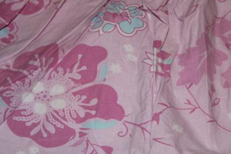 Dívčí šaty květy, 80