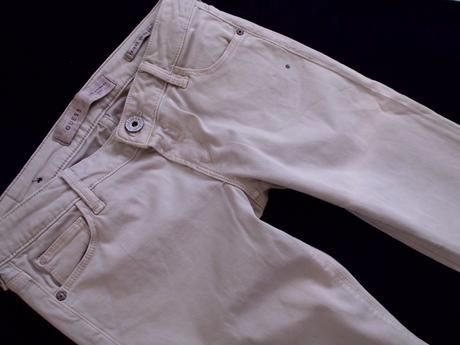 Béžové 26, guess,s