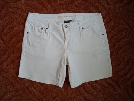 Bílé kraťasy kraťásky šortky, next,40
