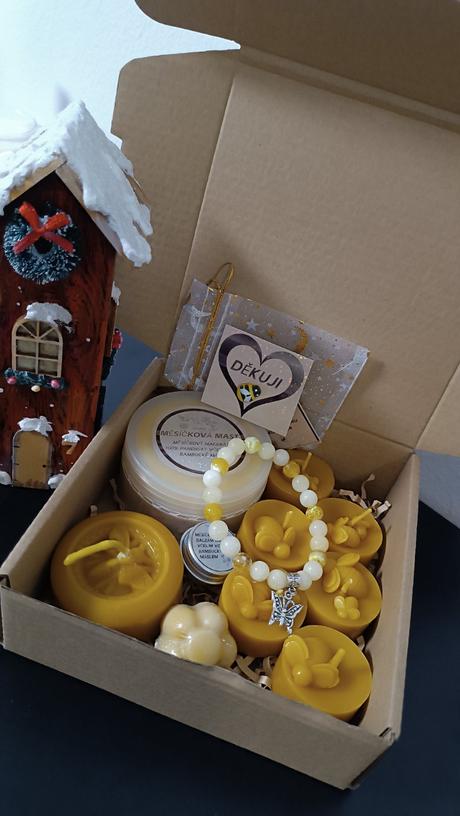 Čarovná síla přírody - včelí svíčky a měsíček, 