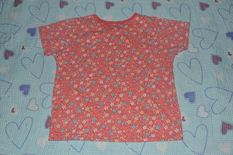 Praktické bavlněné květinové tričko, 116