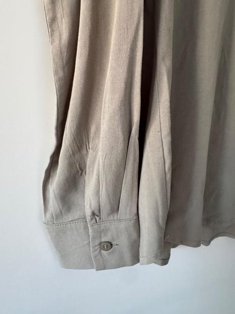 Košile vel.xs / 34, reserved,xs