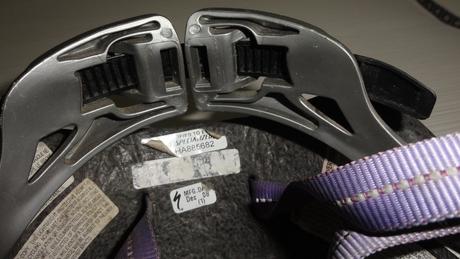 Dětská helma na kolo specialized, xs