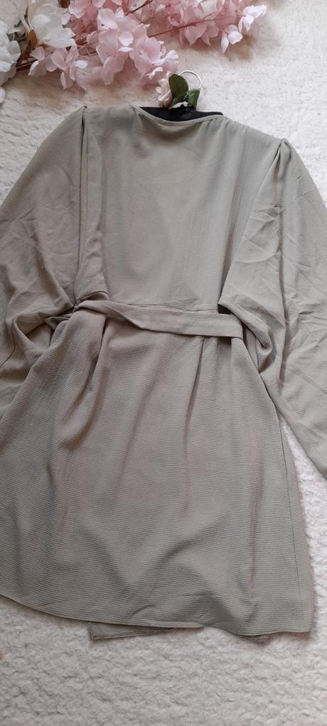 Asos olivové zavinovací krátké šaty, 40