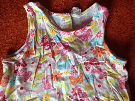 Dívčí šaty květy, motýlci vel. 86 - 92, h&m,86