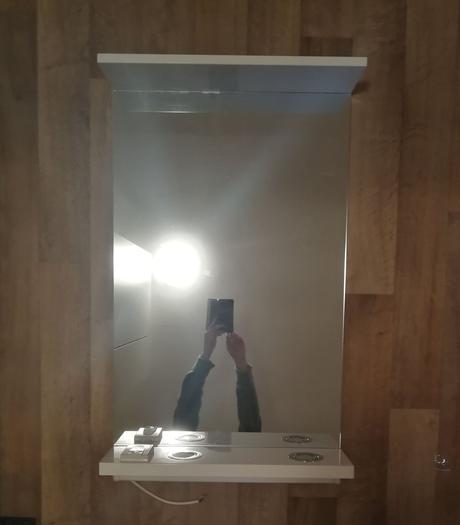 Koupelnové zrcadlo hornbach, velmi dobrý stav,