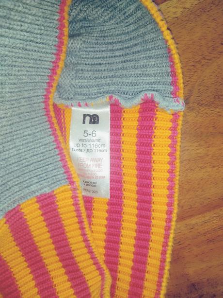 Dívčí vesta m, 116