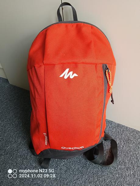 Batoh "decathlon-quechua" oranžovo-šedá, 