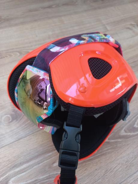 Lyžařská helma, xs