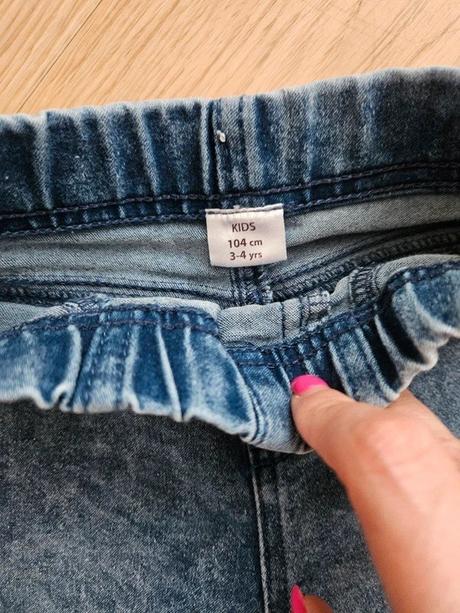 Džegíny, vel. 104, pepco,104