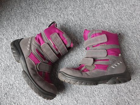 Zimní boty, sněhule, superfit,32