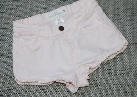 Světlounce růžové kraťásy hm s volánkem,  116, h&m,116